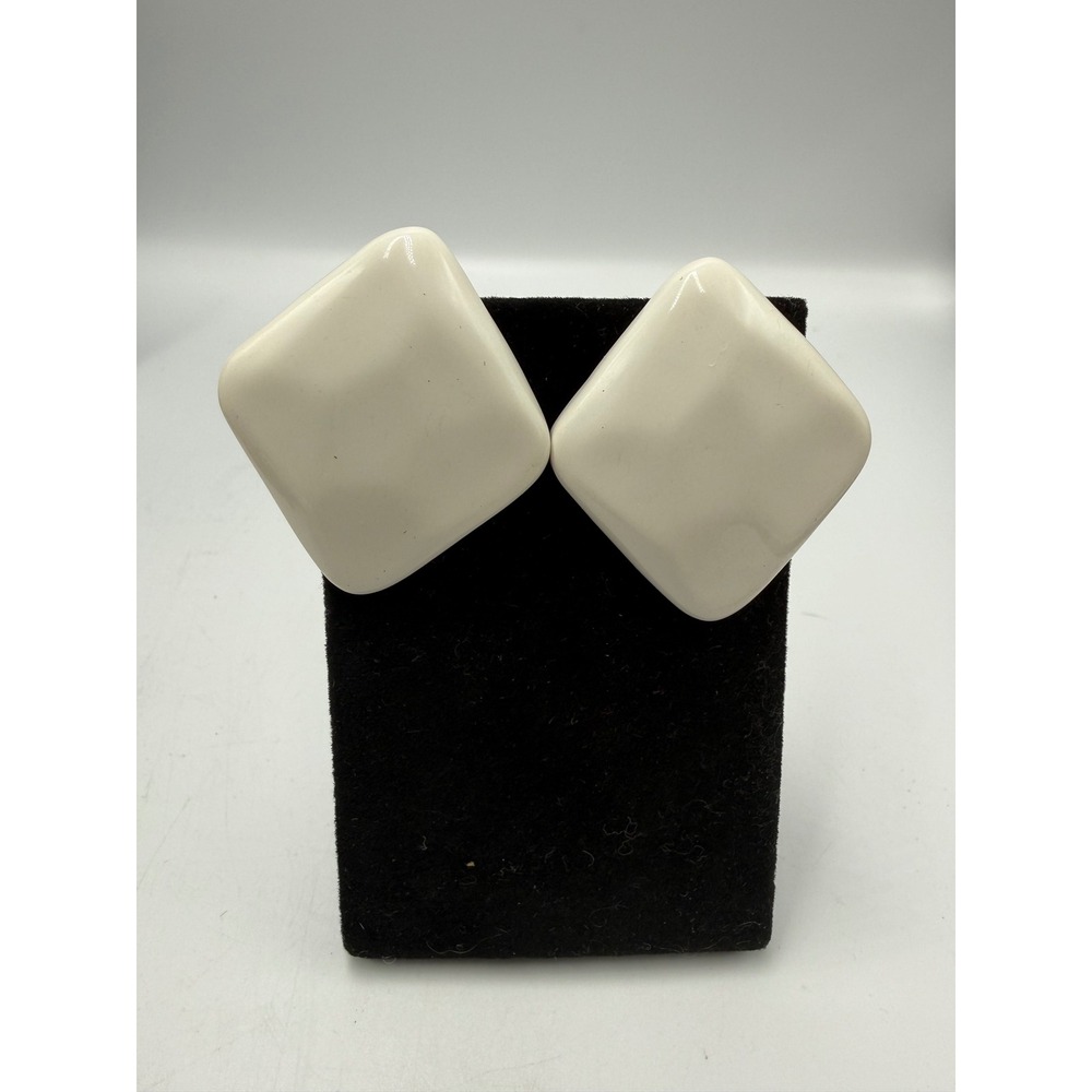 Vintage Cream Square Stud Earrings Minimalist Off White Post Back Statementβ